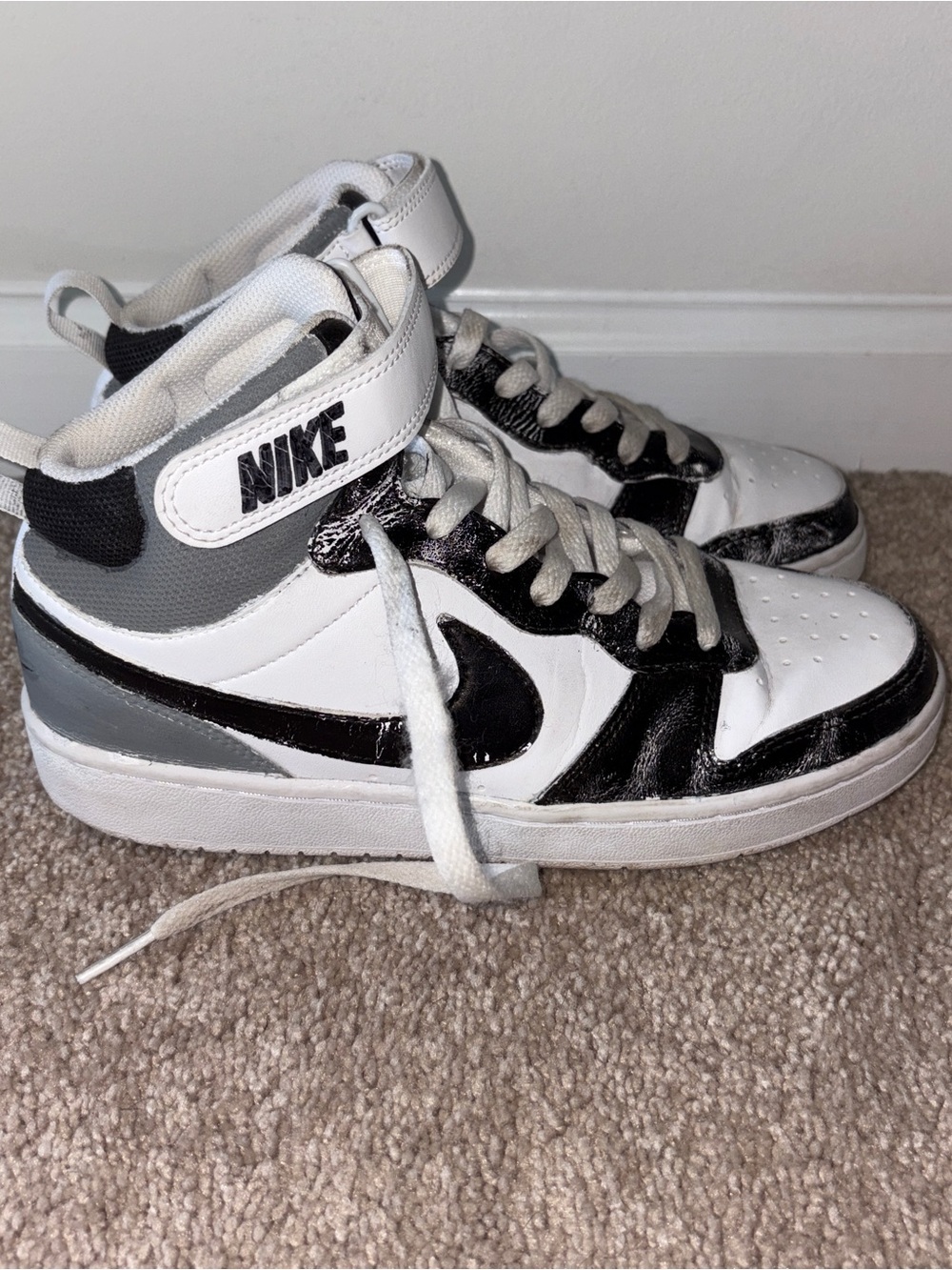 Nike Kids' White and Black High-Top Sneakers Size: 6Y